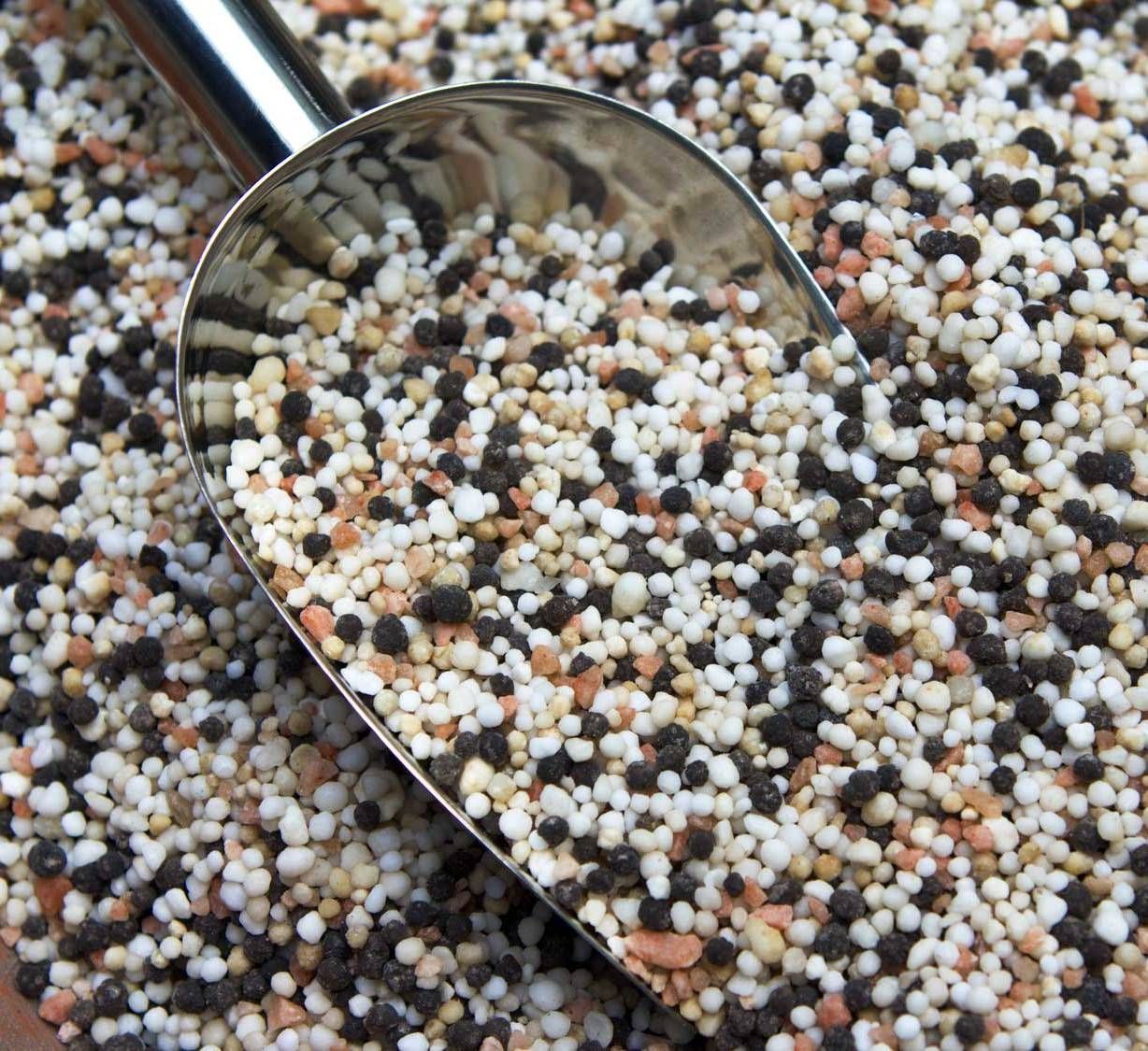 Bitkileriniz İçin Özel Gübre Karışımı ( 1KG )