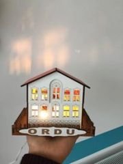 Ordu Yazılı Büyük Ev Şeklinde Gece Lambası-Ahşaptan