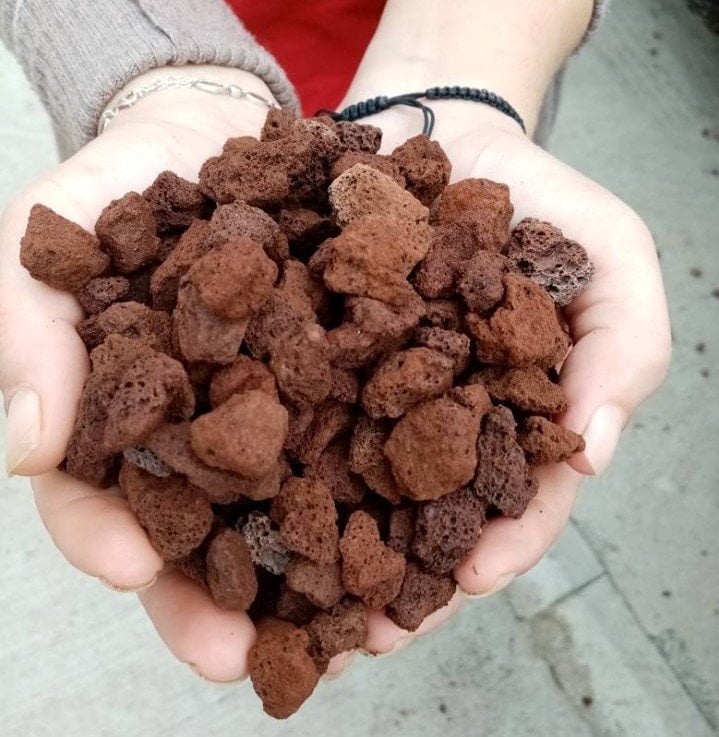 Pomza Taşı 40 Litre Kırmızı Pomza Lav Taşı Volkanik Cüruf Tüf