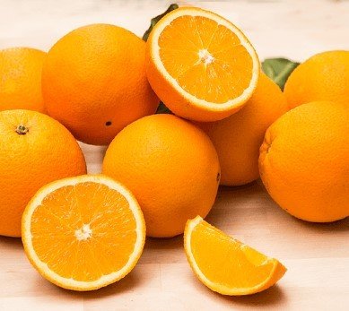 Bir Ağaçta 2 Farklı Meyve ( Portakal ve Yediveren Limon Fidanı)