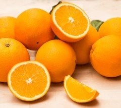Bir Ağaçta 2 Farklı Meyve ( Portakal ve Yediveren Limon Fidanı)